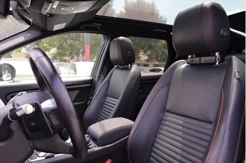 2020 Land Rover Discovery Sport R-Dynamic SE