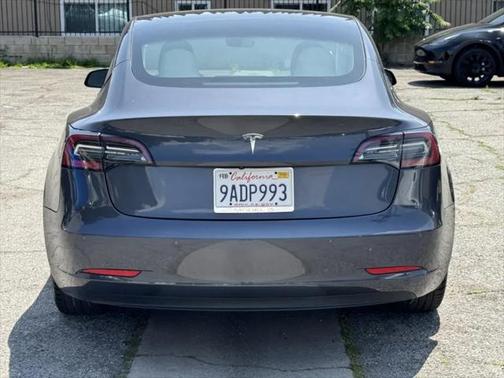 2022 Tesla Model 3 Standard Range
