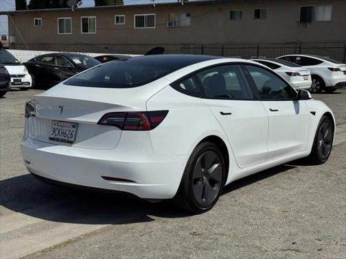 2022 Tesla Model 3 Standard Range