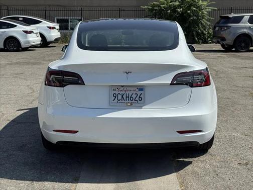 2022 Tesla Model 3 Standard Range