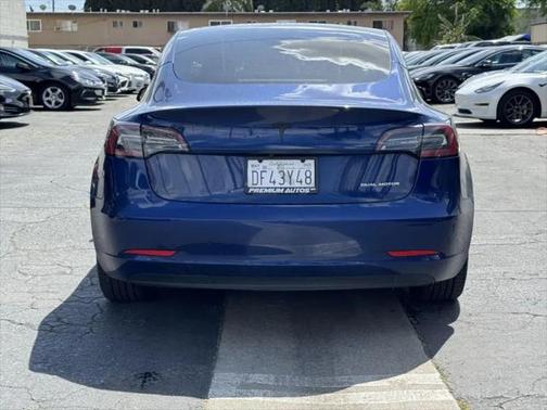 2022 Tesla Model 3 Long Range