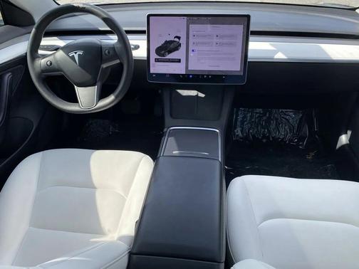 Solid Black 2022 Tesla Model 3 Standard Range