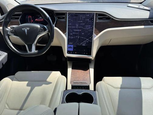 2017 Tesla Model X 75D