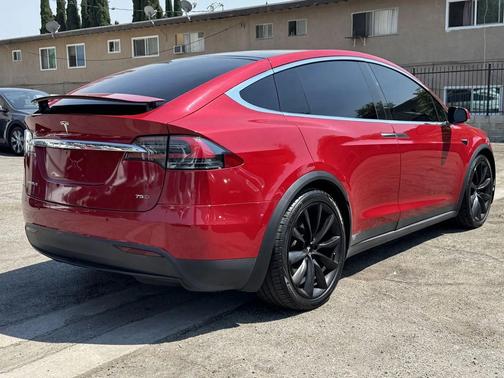 2017 Tesla Model X 75D