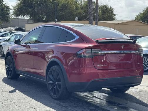 2017 Tesla Model X 75D