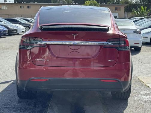 2017 Tesla Model X 75D
