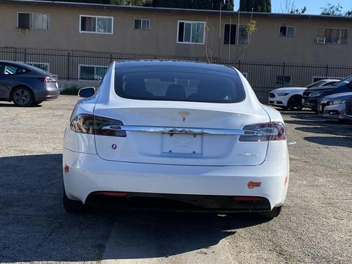 2020 Tesla Model S Long Range Plus