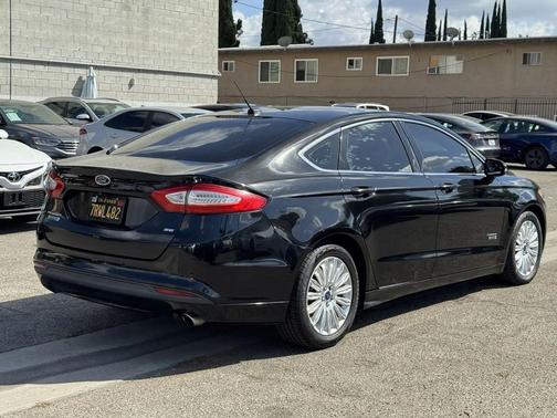 2016 Ford Fusion Energi SE Luxury
