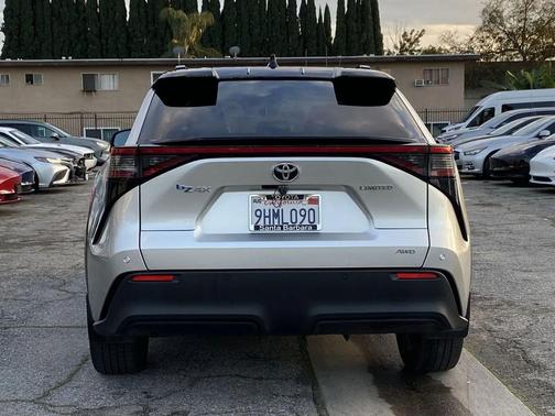 2023 Toyota bZ4X Limited