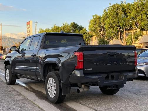 2024 Toyota Tacoma SR5