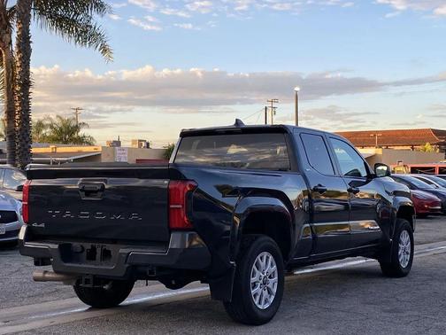 2024 Toyota Tacoma SR5