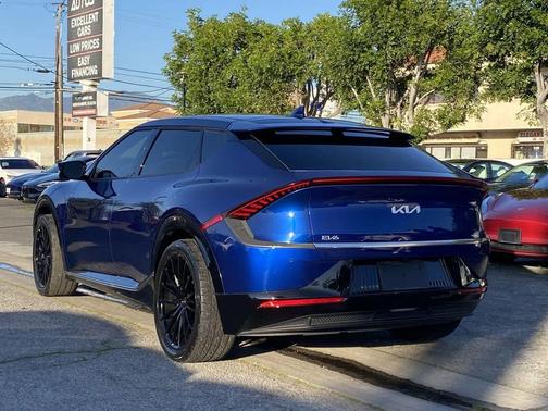 Yacht Blue 2022 Kia EV6 Wind