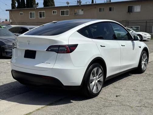 2020 Tesla Model Y Long Range