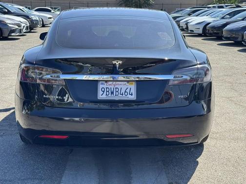 2018 Tesla Model S 75D