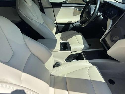 2018 Tesla Model S 75D