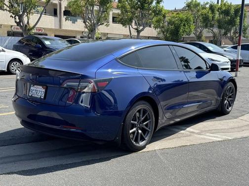 2023 Tesla Model 3 Standard Range