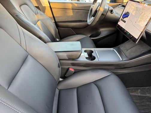 2021 Tesla Model Y Standard Range Rear-Wheel Drive