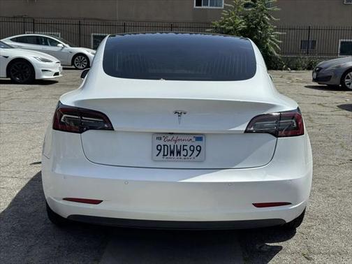 2020 Tesla Model 3 Standard Range Plus