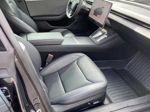 2024 Tesla Model 3 Standard Range