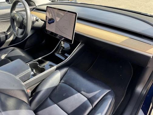 2020 Tesla Model 3 Performance