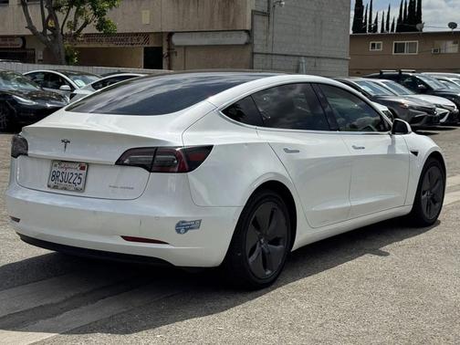 2020 Tesla Model 3 Long Range