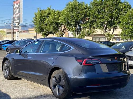 2017 Tesla Model 3 Long Range