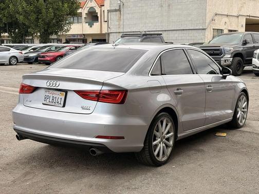 Florett Silver Metallic 2016 Audi A3 2.0T Premium Plus