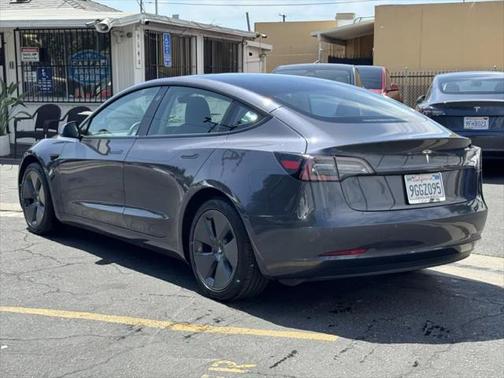2022 Tesla Model 3 Standard Range