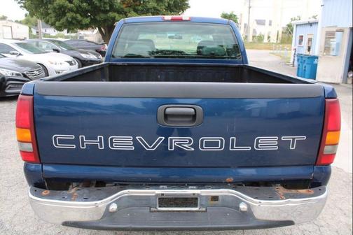 2002 Chevrolet Silverado 1500 Base