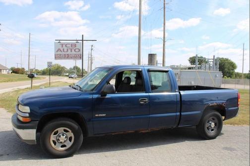 2002 Chevrolet Silverado 1500 Base