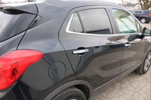 Carbon Black Metallic 2014 Buick Encore Convenience