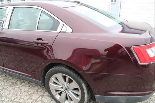 2011 Ford Taurus Limited