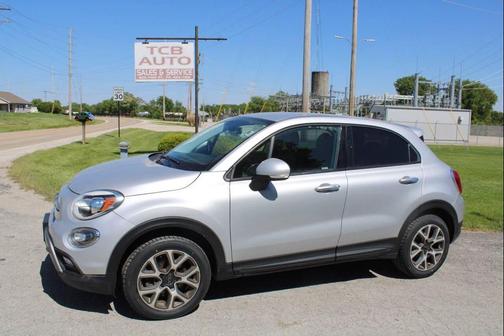Nero Cinema (Black Clear Coat) 2016 FIAT 500X Trekking