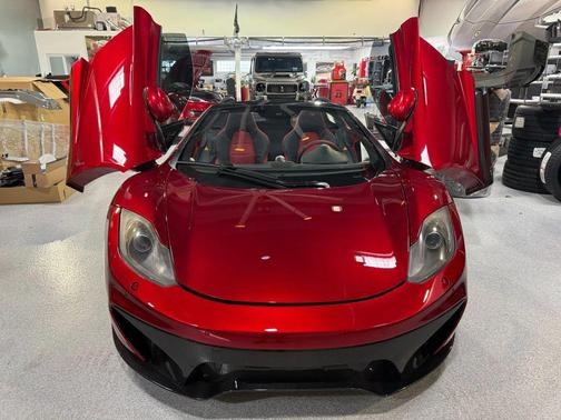 2013 McLaren MP4-12C Base