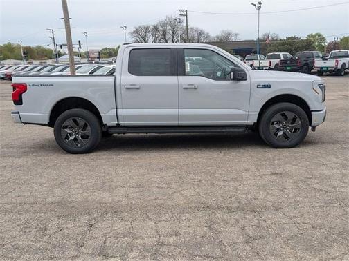 2025 Ford F-150 Lightning Flash