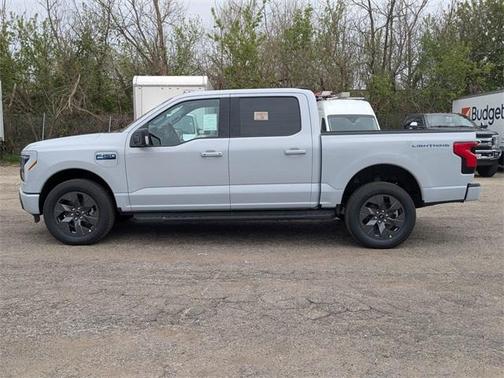 2025 Ford F-150 Lightning Flash