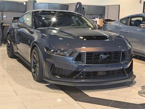 2024 Ford Mustang Dark Horse