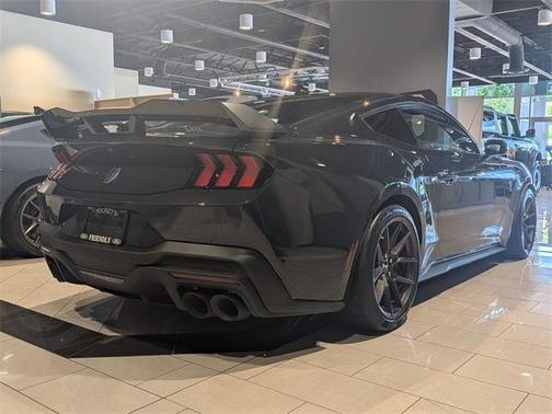 2024 Ford Mustang Dark Horse