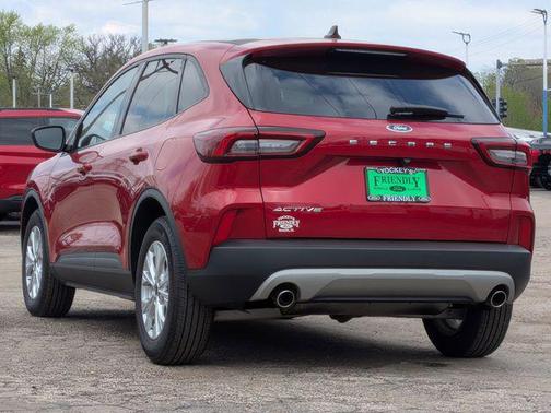 Rapid Red Metallic Tinted Clearcoat 2025 Ford Escape Active