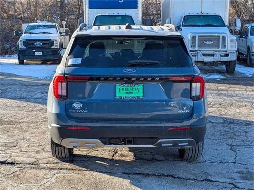 2025 Ford Explorer Active