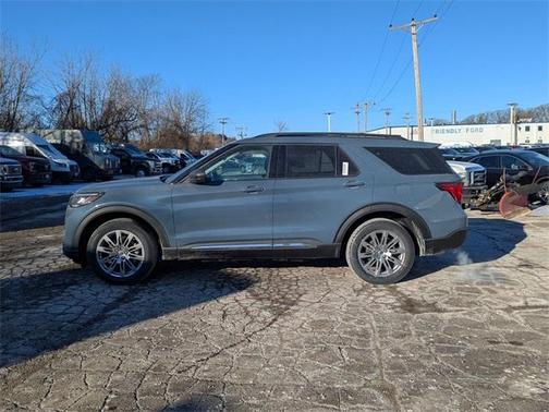2025 Ford Explorer Active
