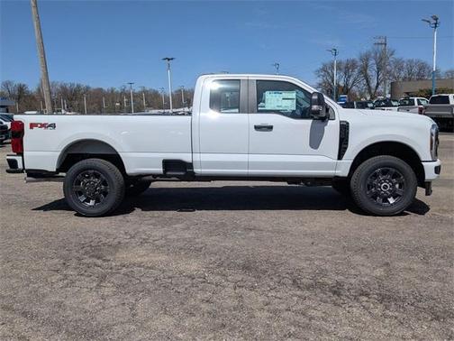 2025 Ford F-350