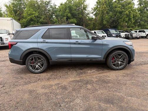 Vapor Blue Metallic 2026 Ford Explorer ST-Line