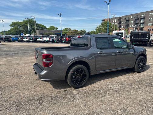 Carbonized Gray Metallic 2026 Ford Maverick Lobo Standard