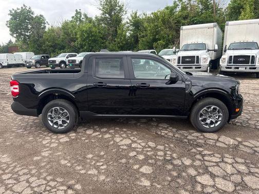 Shadow Black 2026 Ford Maverick XLT