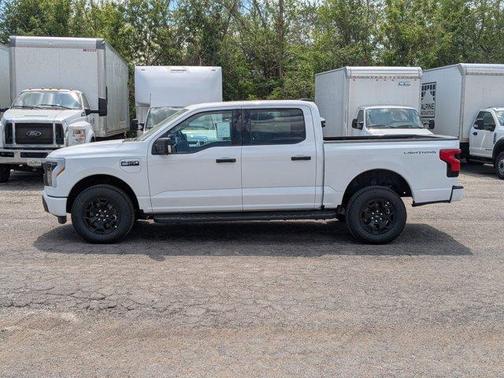 2025 Ford F-150 Lightning XLT