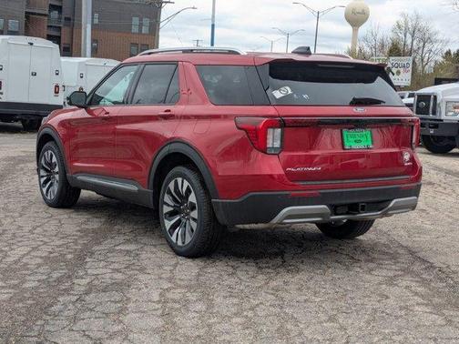 2025 Ford Explorer Platinum