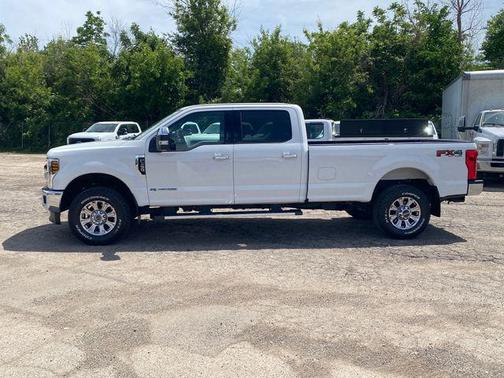 Oxford White 2019 Ford F-350 XLT