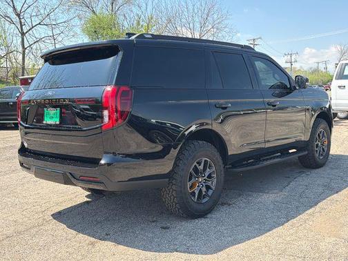 Agate Black Metallic 2025 Ford Expedition Tremor