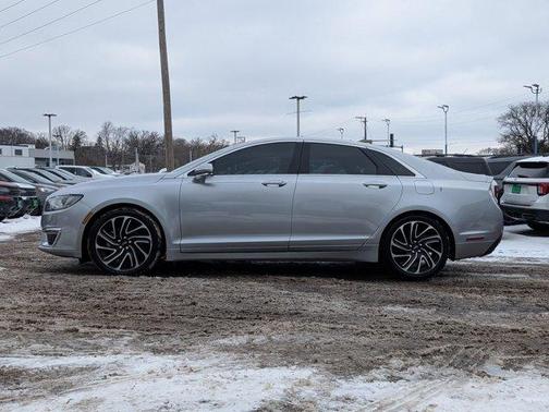 2020 Lincoln MKZ Standard